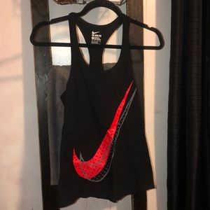 Black Nike workout tank